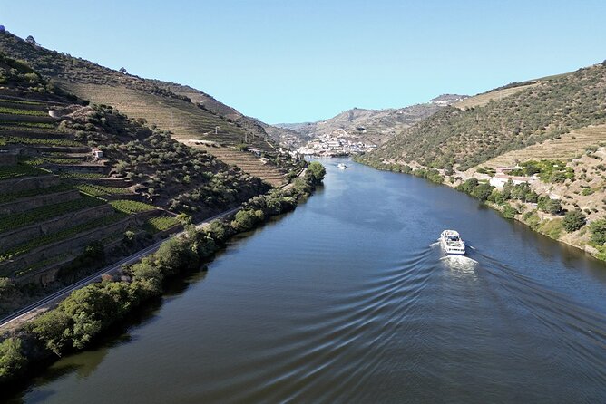 Douro Valley Private Tour Lunch Wine Tastings and River Cruise - Cancellation Policy