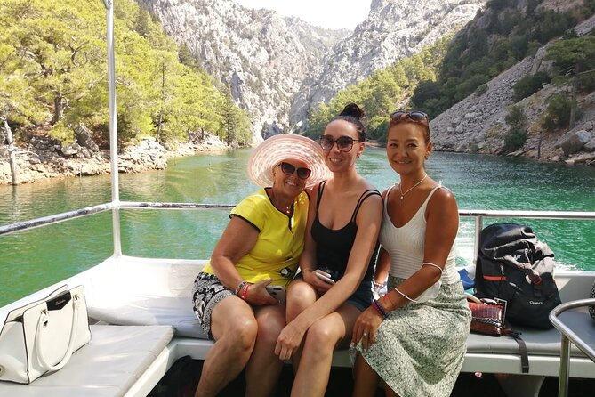 Green Canyon: 5 Hours Boat Trip With Lunch and Soft Drinks - Common questions