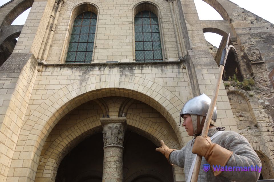 Immersive Guided Tour of Tours in the 13th Century. - Common questions