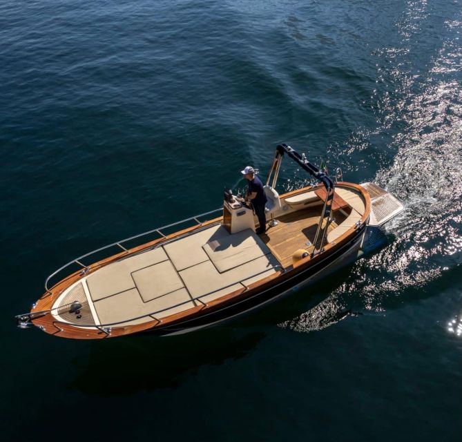 Lake Como on Classic Wooden Boat - Inclusions