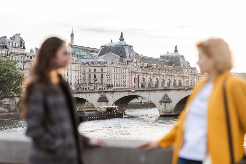 Le Marais: Explore Old Paris With a Local Host - Free Cancellation Policy