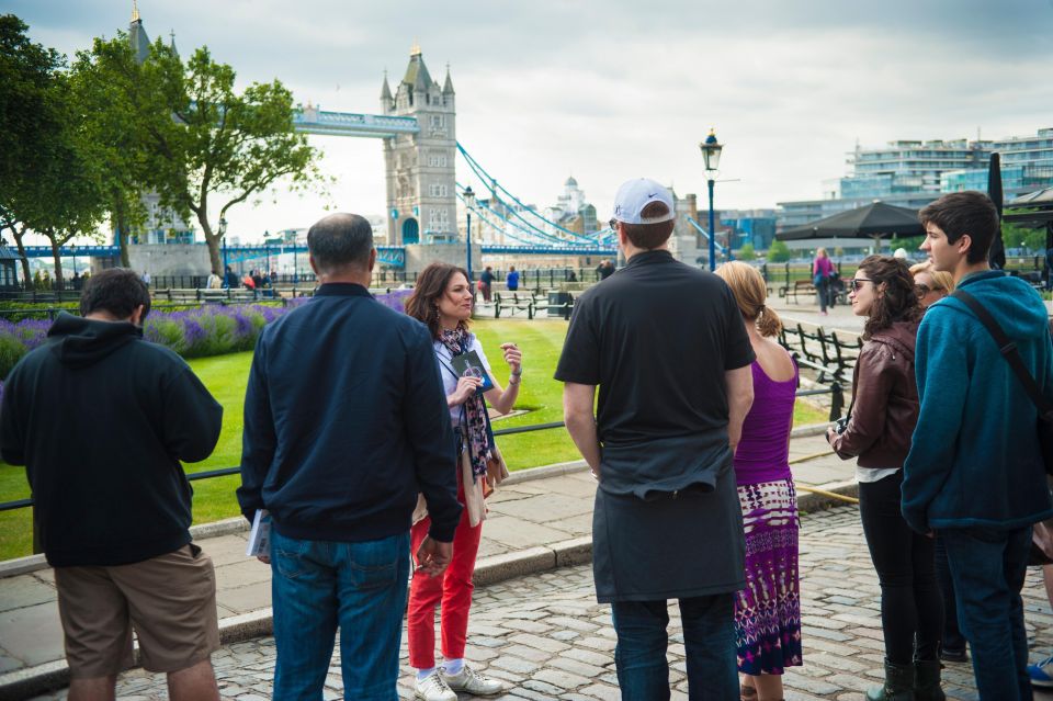 London: Tower of London, Thames Boat & Changing of the Guard - Last Words