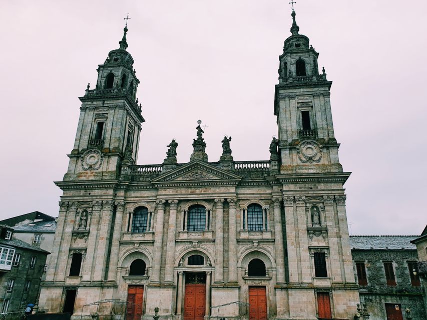 LUGO: Private Guided Walking Tour - Common questions