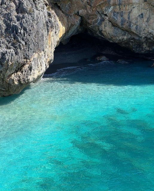 Luxury Boat Trip of Capri Island - Last Words