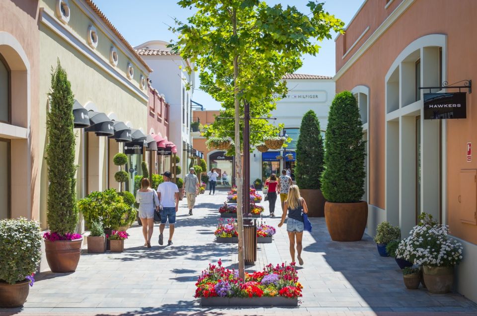 Mallorca: Fashion Outlet Shopping Excursion by Bus - Common questions