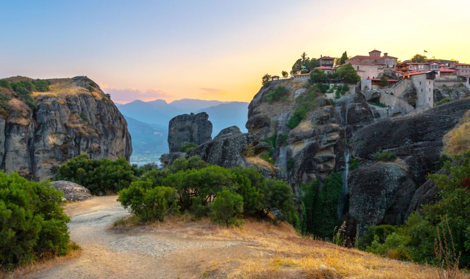 Meteora: Hiking Tour on Hidden Trails With a Local Guide - Important Information for Participants