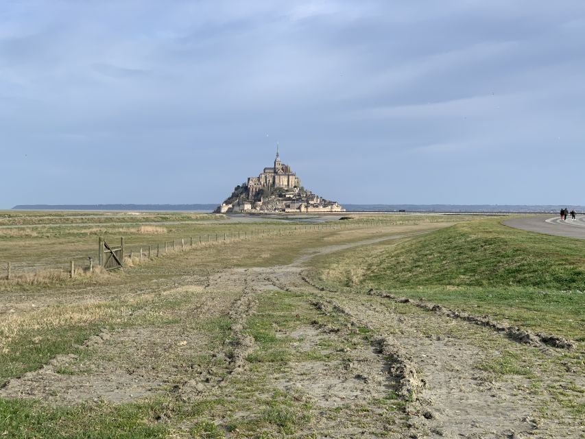 Mont Saint Michel: Walking Tour & Optional Abbey Ticket - Common questions