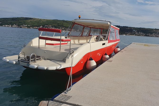 Private Transfer by Speedboat From Split Airport to Hvar - Common questions