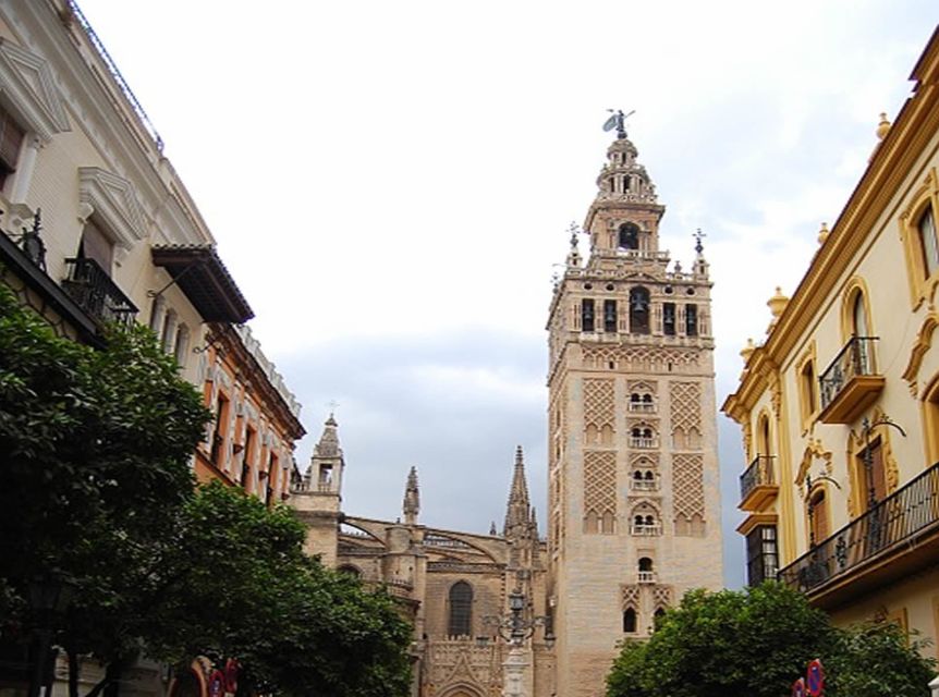 Seville Cathedral Skip-the-Line Tour - Common questions