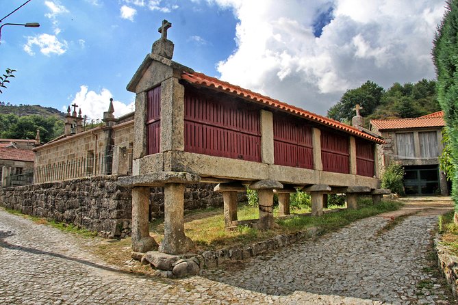 The Best of Peneda Gerês National Park From Porto - Common questions