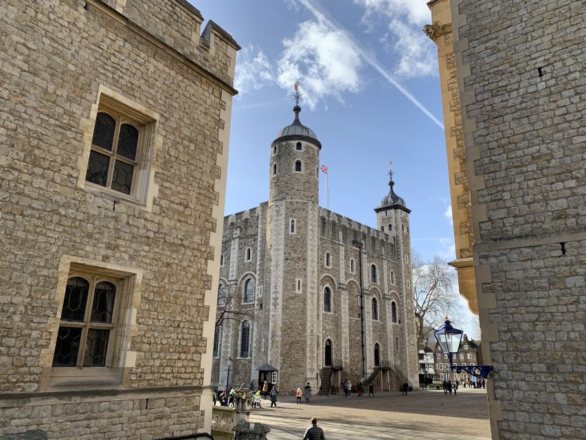 Tower of London Kid-Friendly Private Tour - Accessibility and Attire Guidelines