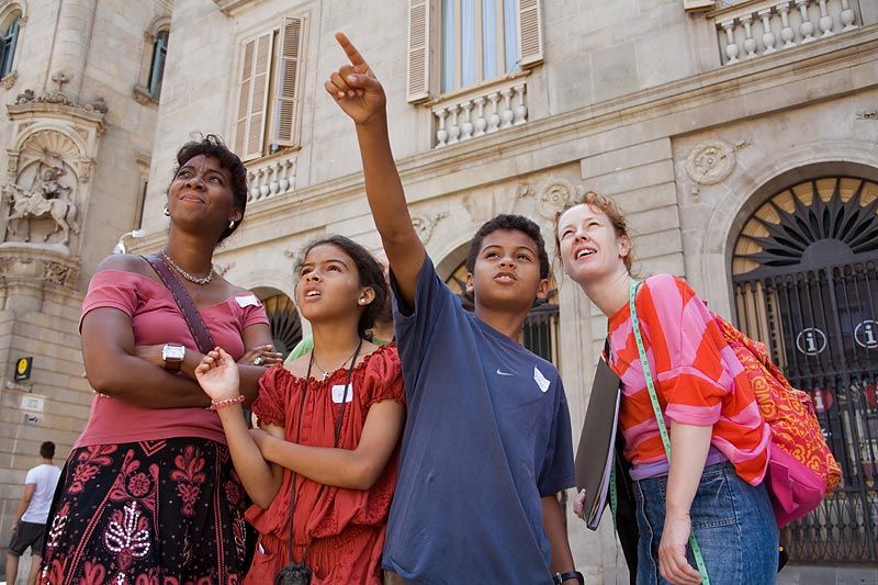 2.5-Hour Kids & Family Walking Tour in English - Directions
