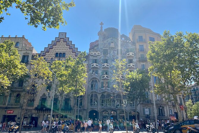 Barcelona: The Wonders of Architecture Self-Guided Walking Tour - Last Words