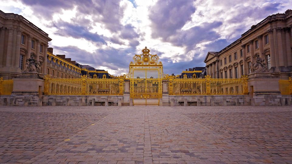 From Paris: Versailles Palace and Gardens Guided Experience - Common questions