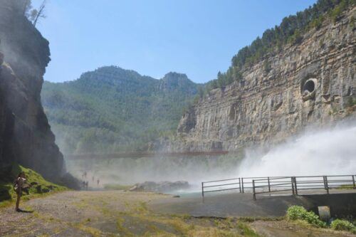 From Valencia: Montanejos Hiking Day Trip With Tourleader - Common questions