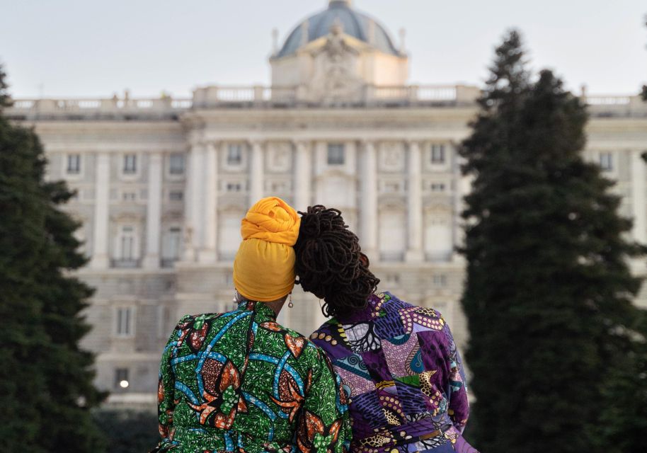 Madrid: Royal Palace Professional Photoshoot - Last Words