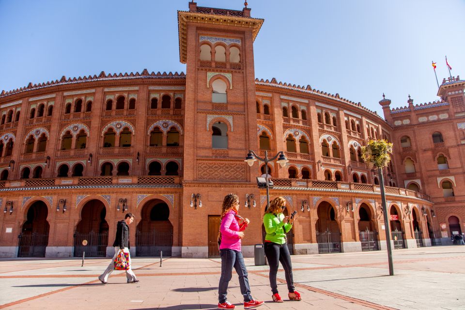 Madrid Sightseeing Tour and Prado Museum Guided Visit - Logistics: Meeting Point and Price