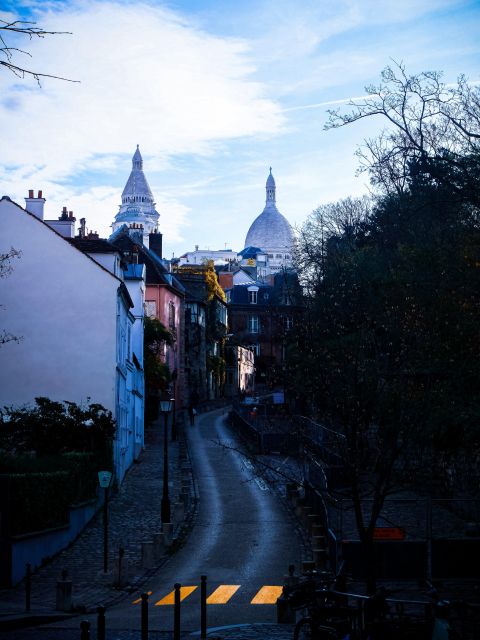 Montmartre: Semi Private Guided Stroll in Bohemian Paris - Pricing Details