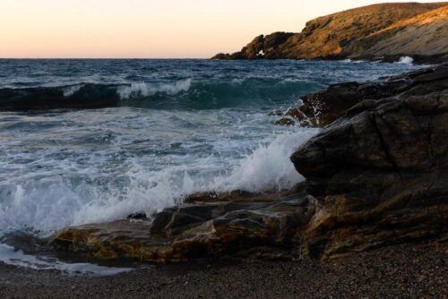 Mykonos Romantic Bike Tour With Private Picnic at the Beach - Important Information