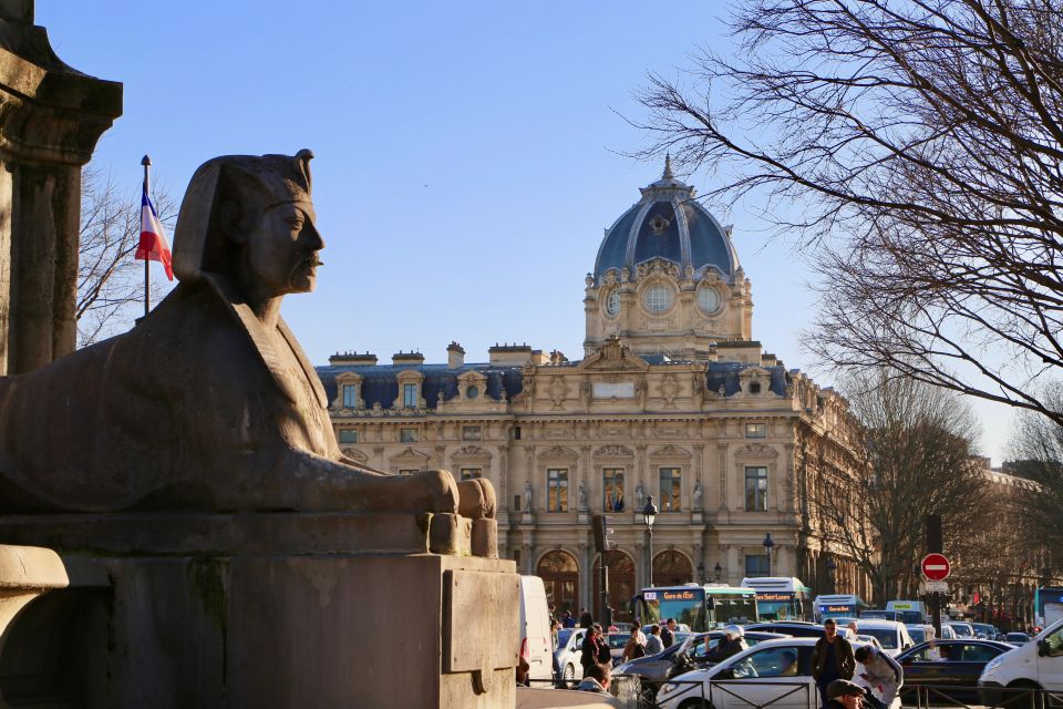 Paris: History of Crime Smartphone Audio Guide Walking Tour - Common questions