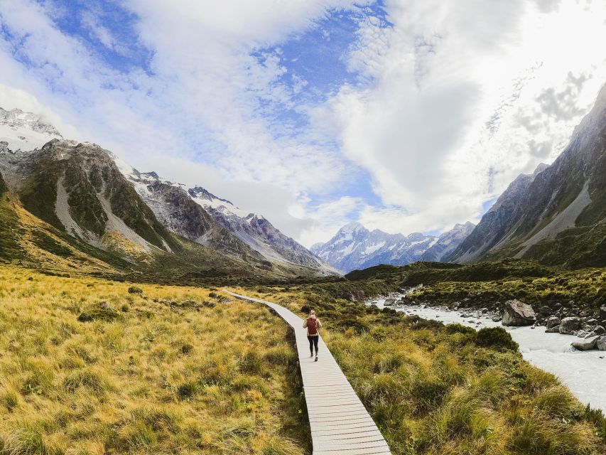 Queenstown: Mount Cook Premium Guided Day Tour - Highlights