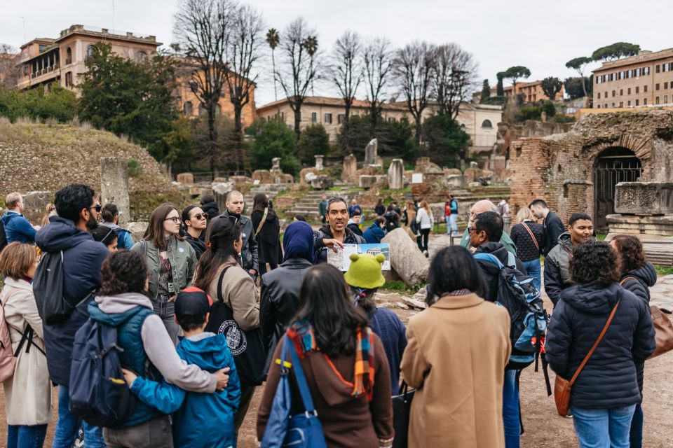 Rome: Colosseum, Roman Forum, and Palatine Hill Tour - Common questions