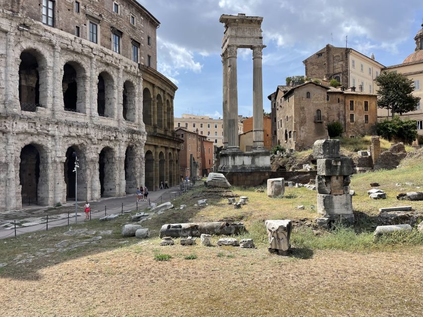 Rome Photo Tour: Famous City Landmarks - Common questions