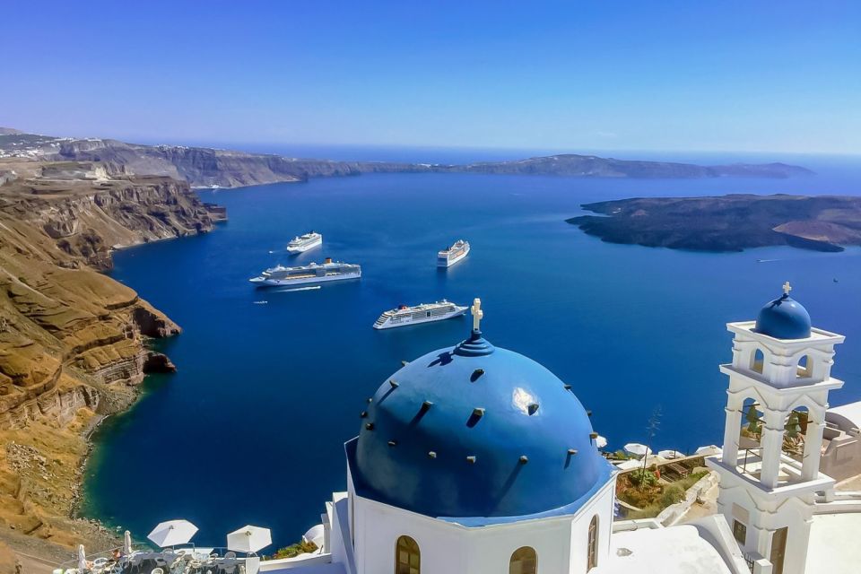 Santorini: Private Highlights Tour by Minibus - Additional Tips