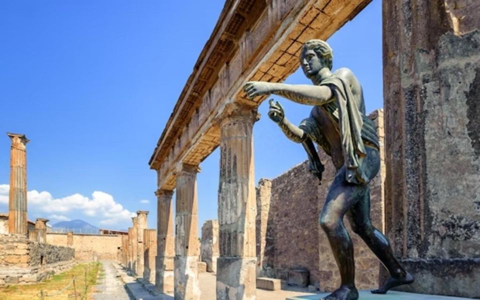 Sorrento: Enjoy Pompeii and Vesuvius With Private Transfer - Common questions