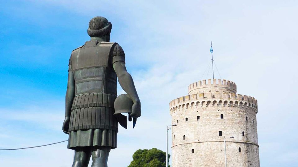 Thessaloniki: Private Treasure Hunt & Tour W Food Stops - Narratologies App & Facilitator