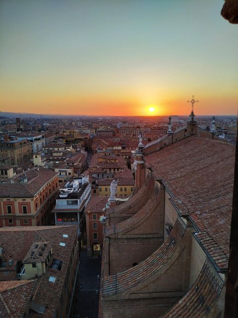 Bologna - Old Town Private Historic Walking Tour - Last Words