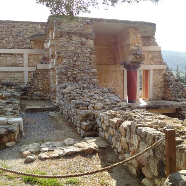 From Heraklion: Knossos Palace Entry Ticket and Private Tour - Common questions