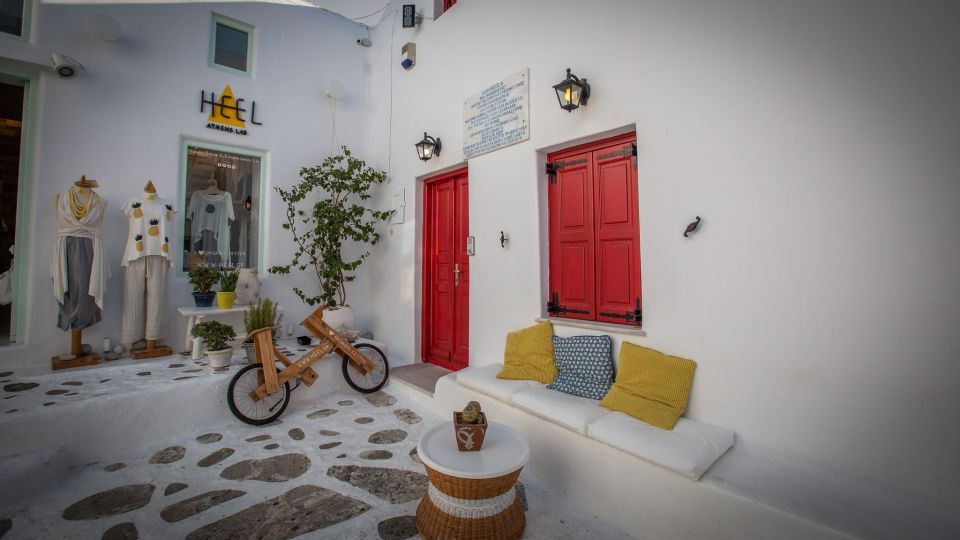 Mykonos Town Private Walking Tour - Common questions