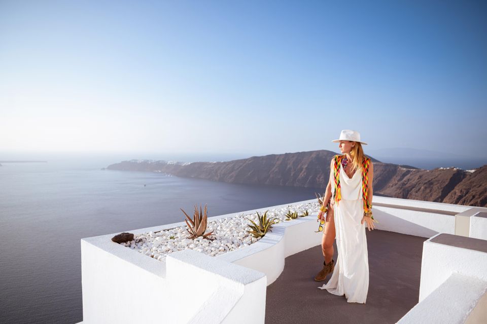 Santorini Photo Session With Professional Photographer - Capture Your Santorini Memories