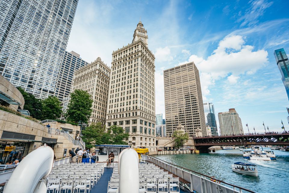Chicago River: 1.5-Hour Guided Architecture Cruise - Common questions
