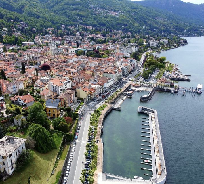 Lake Maggiore: Return Boat Transfer to Borromean Islands - Common questions