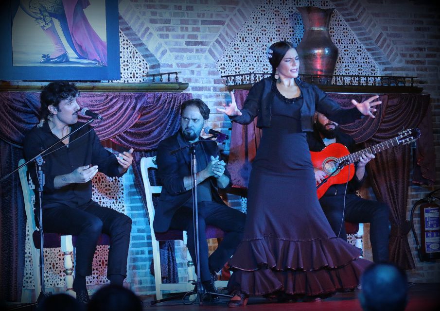 Madrid: Los Porches Flamenco Show With Tapas and Wine Ticket - Common questions