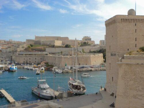 Marseille: Self-guided Like a Local Highlights Day Tour - Common questions