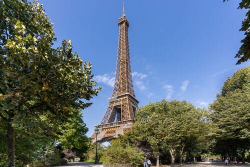 Paris: Eiffel Tower Guided Tour by Elevator - Common questions