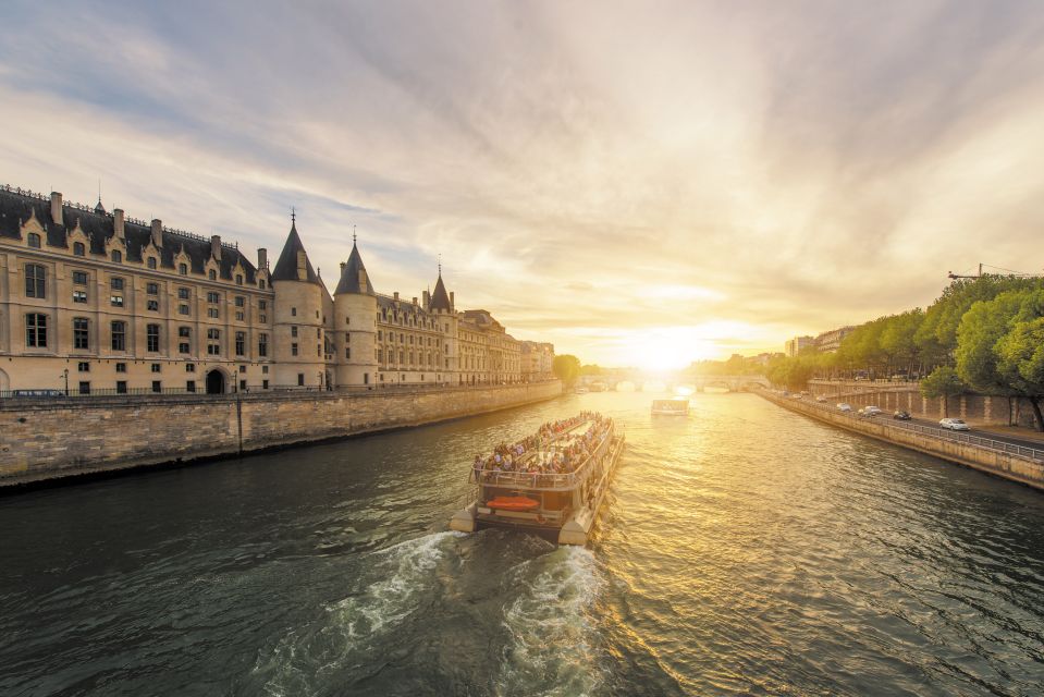 Paris: Hop-on Hop-off Bus Tour & Seine Cruise Bundle Tour - Inclusions