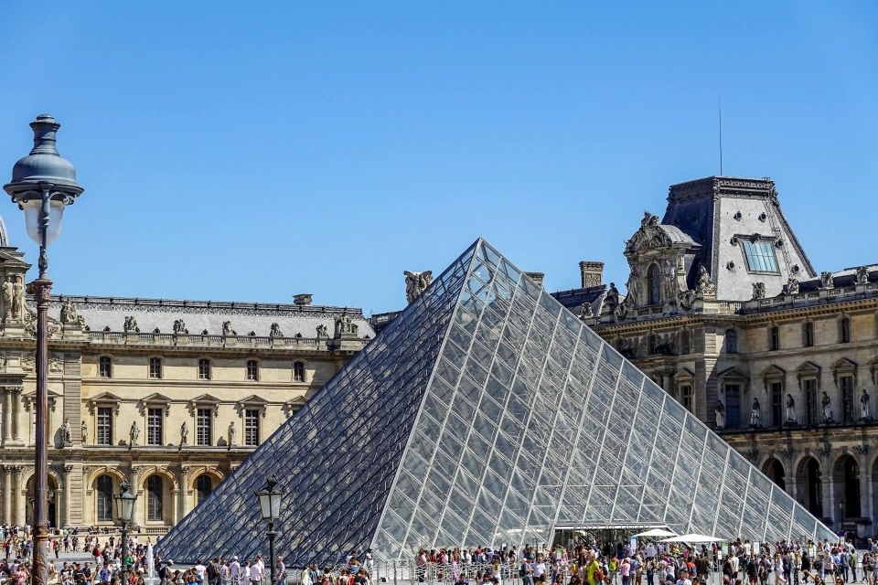 Paris - Louvre Pyramid : The Digital Audio Guide - Last Words