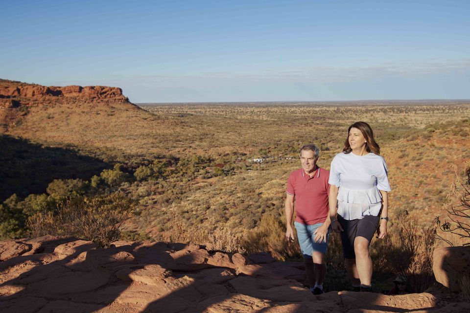 Ayers Rock To Kings Canyon Luxury Bus Transfers - Key Points