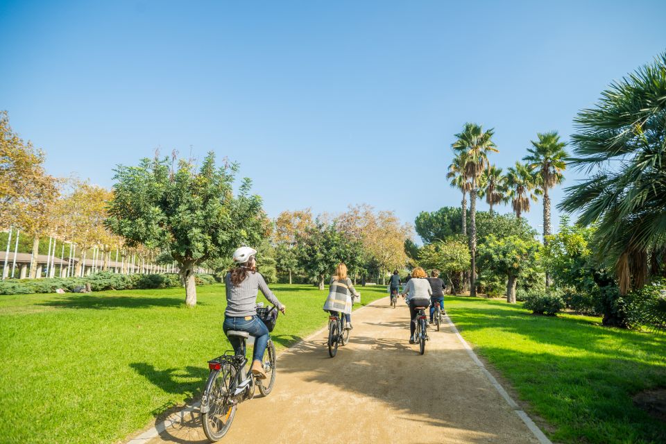 Barcelona: Gaudí Highlights Tour by E-Bike - Key Points