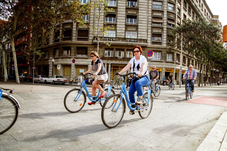 Barcelona Historical 3-Hour Bike Tour - Key Points