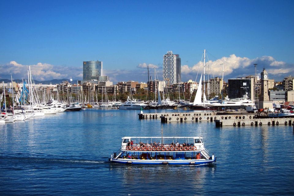 Barcelona Port Traditional Boat Tour - Key Points