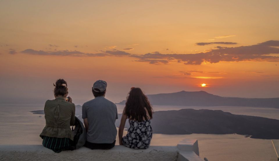 Best of Santorini Walking Tour With Wine Tasting - Tour Overview