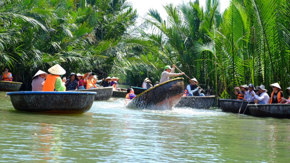 BUFFALO RIDING ADVENTURE AND BASKET BOAT TOUR - Key Points