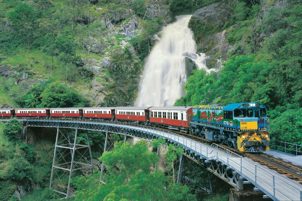 Cairns: Small Group Kuranda Tour via Skyrail and Scenic Rail - Key Points