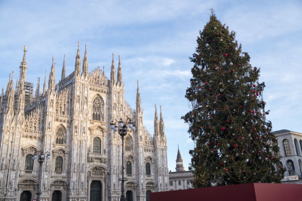 Christmas Time in Milan Walking Tour - Key Points