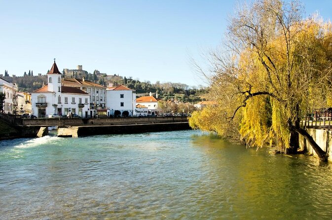 Coimbra Private Tomar, Batalha, Alcobaca Tour - Key Points